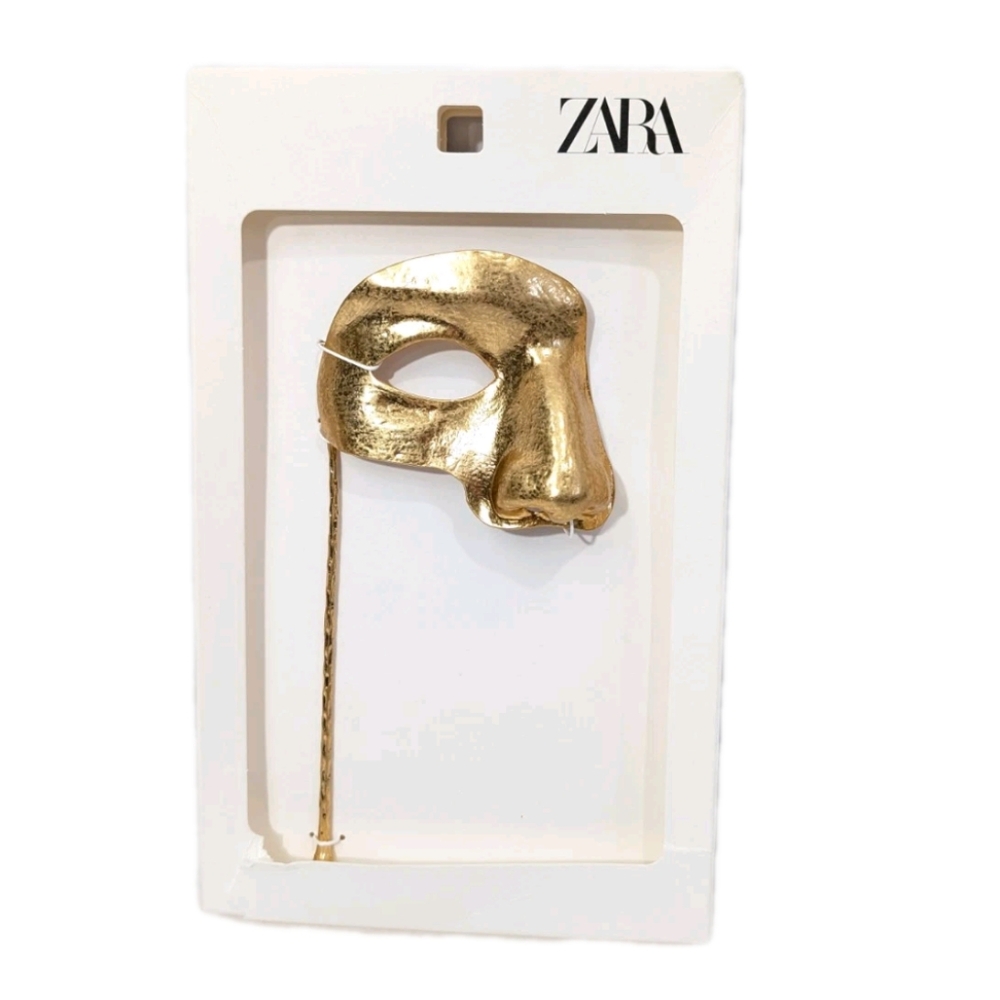 Women Masquerade Mask New Zara Costume Half Mask Metal handheld